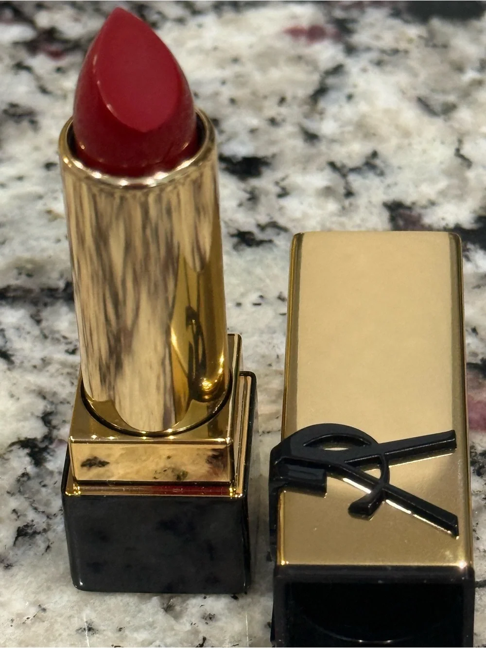 Yves Saint Laurent yves saint